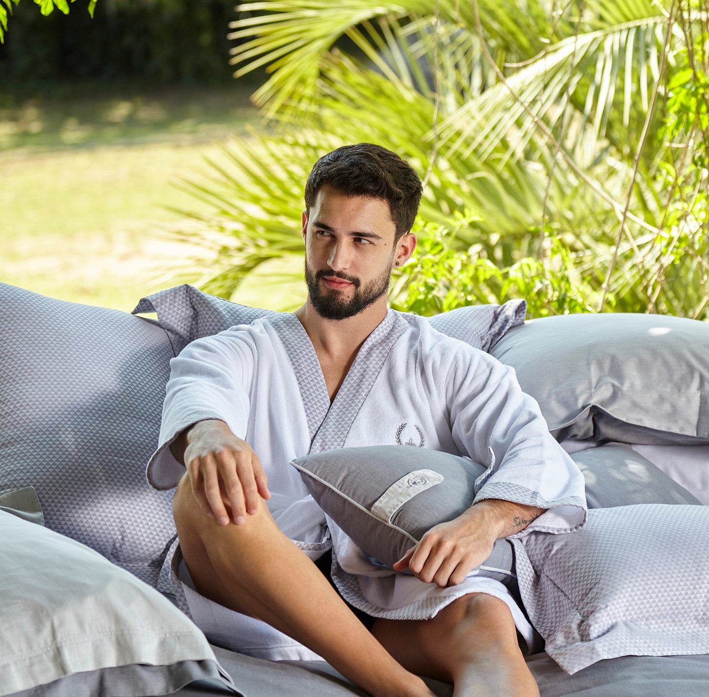 Roupão Masculino L'Uomo Branco/Platino Tam U