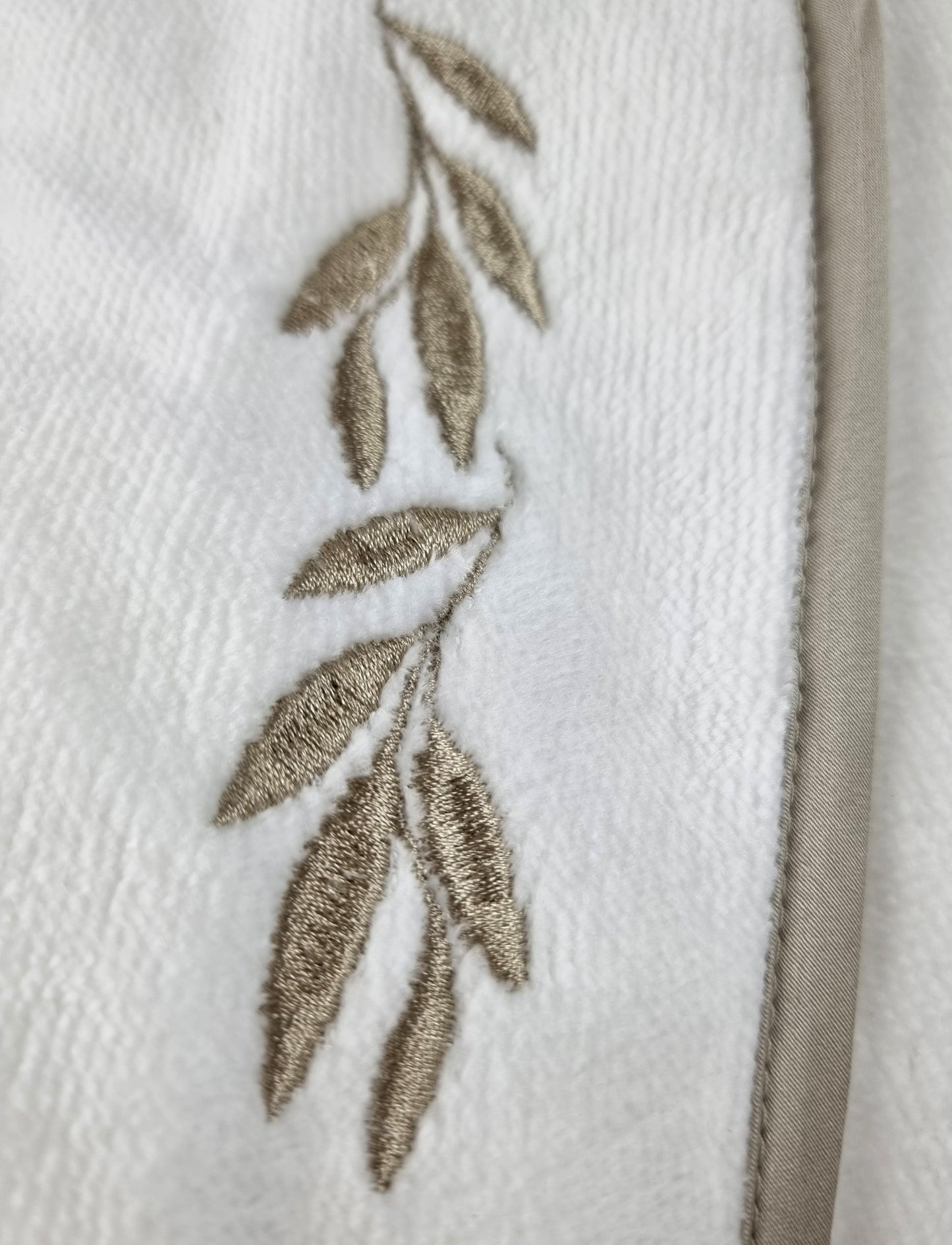 Roupão Prado Atoalhado Velour Bordado Tam Unico