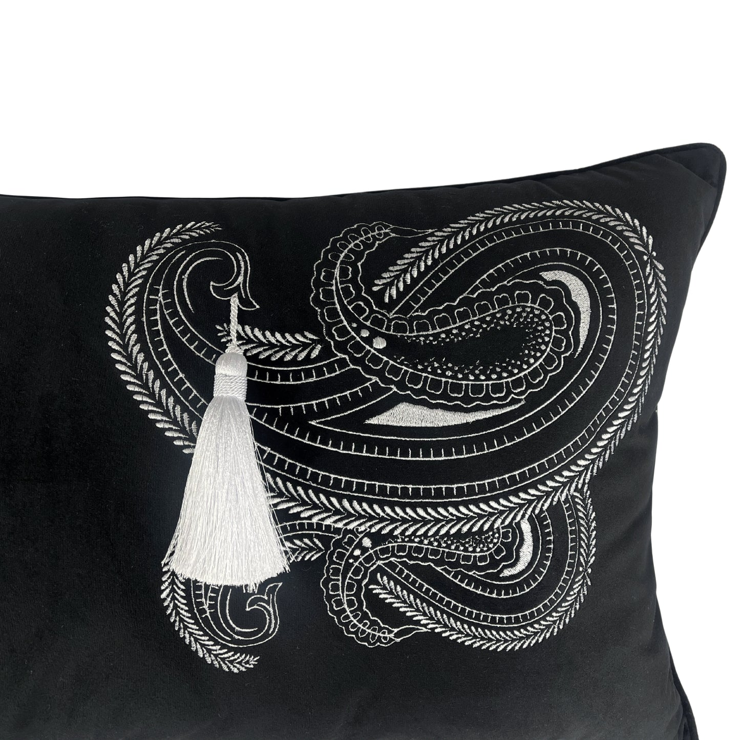 Almofada Emperador Veludo Preto Bordada Tassel 40x1,00