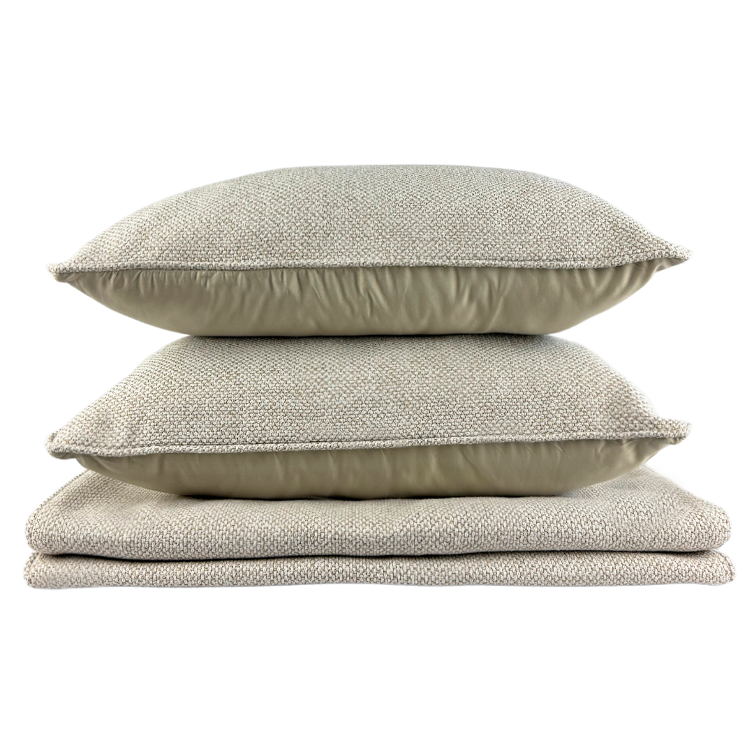 Set Petit Pois 3 Peças - Peseira E Duas Almofadas Tweed Bege E 600 Fios