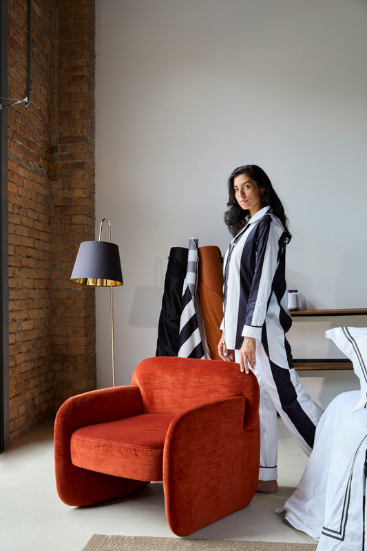 Pijama Rayé Feminino Longo Listrado P&B 600 Fios