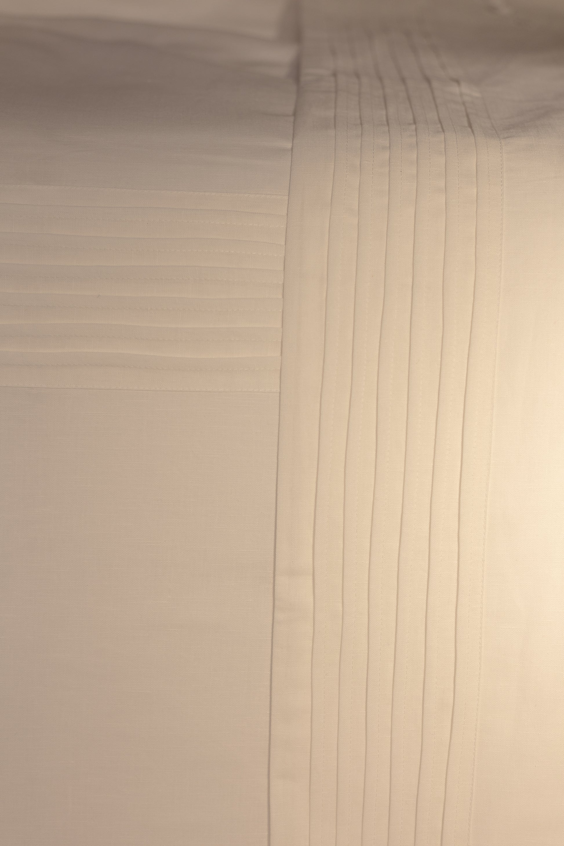 Capa Para Duvet Les Muguets Linho e 600 Fios Branco Plissê - Muguet Home