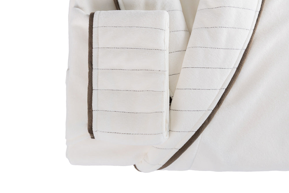 Robe Refúgio Em Veludo Off White/Marrom Cacau Detalhes Matelassê Tam Único - Muguet Home