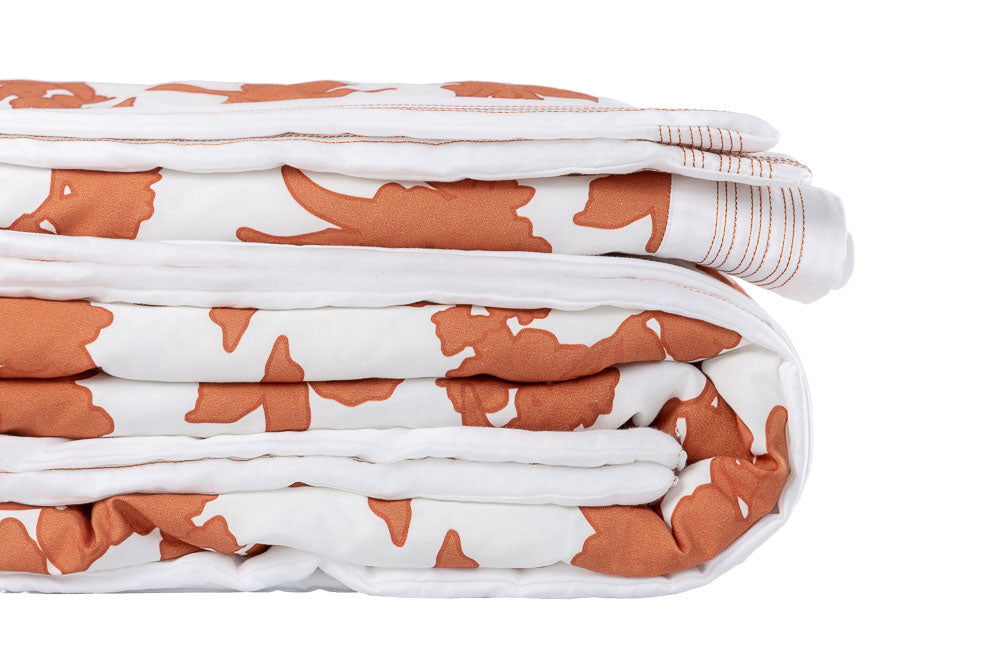 Colcha Quilt Refúgio Campestre Dupla Face Estampado Floral e Branco 600 Fios Bordado - Muguet Home