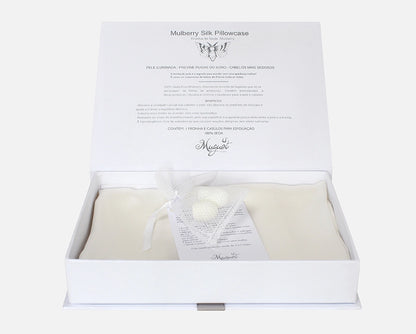 Fronha 100% Seda Pura Cor Off White Em Caixa Laço - Muguet Home