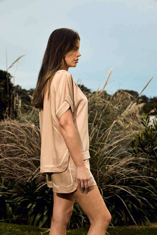 Pijama Curto Feminino Souvenirs D'Été - 2 Peças - Shorts e T-Shirt Bambu 400 Fios - Muguet Home
