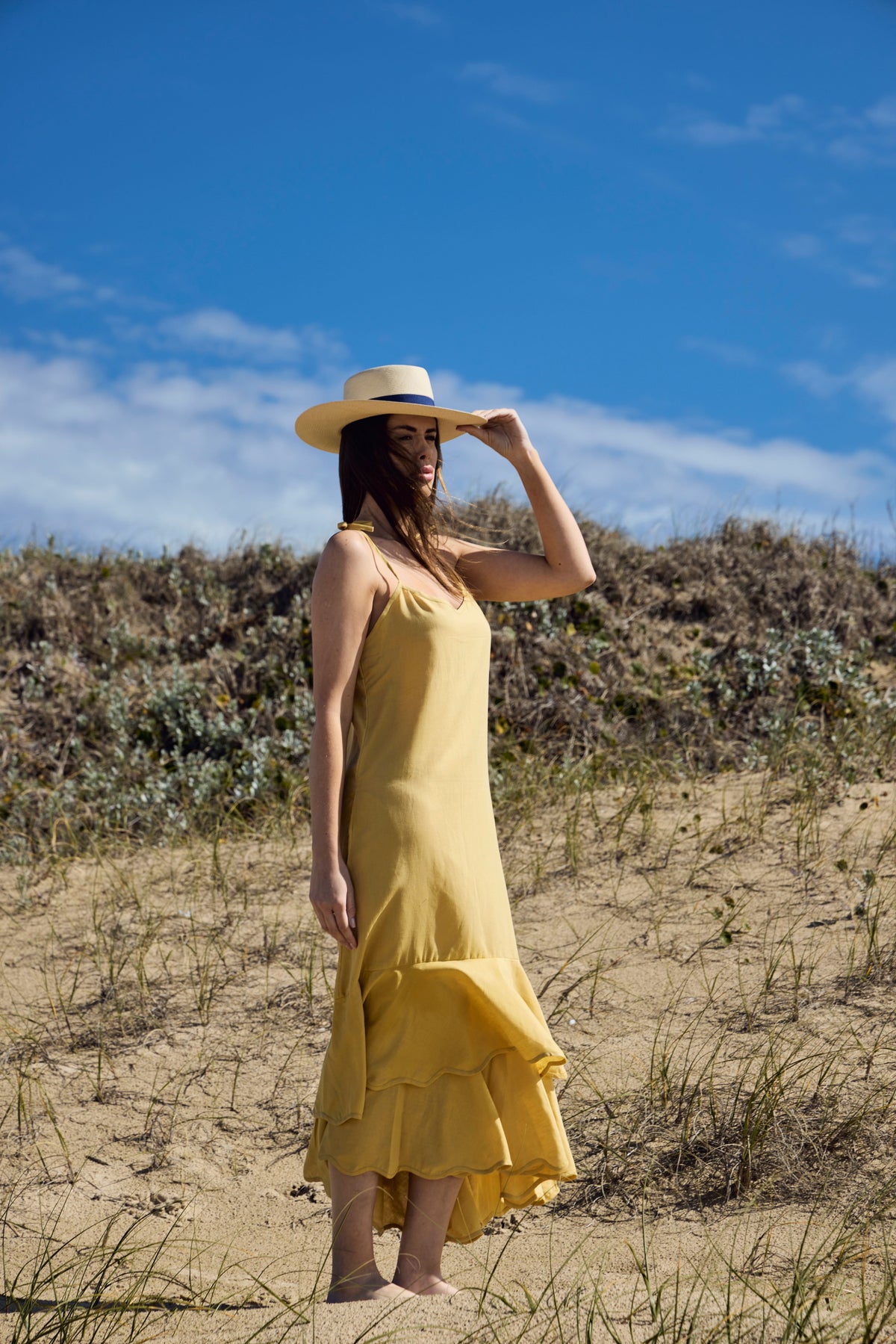 Vestido Soleil De Souvenirs Linho Jaune (amarelo) Longo  Evasé